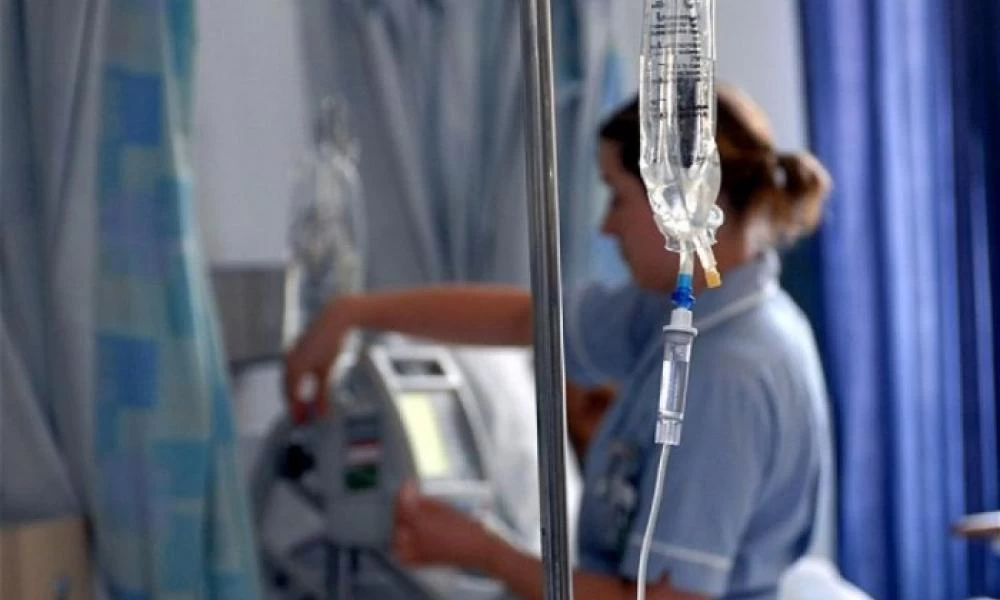 Μετακινούνται νοσηλευτές στις πύλες εισόδου